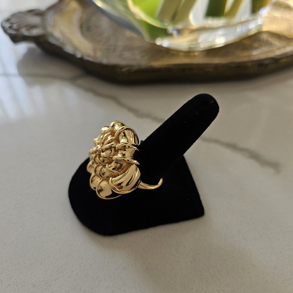 Gold Shell Ring - nOir - Picture 2 of 3